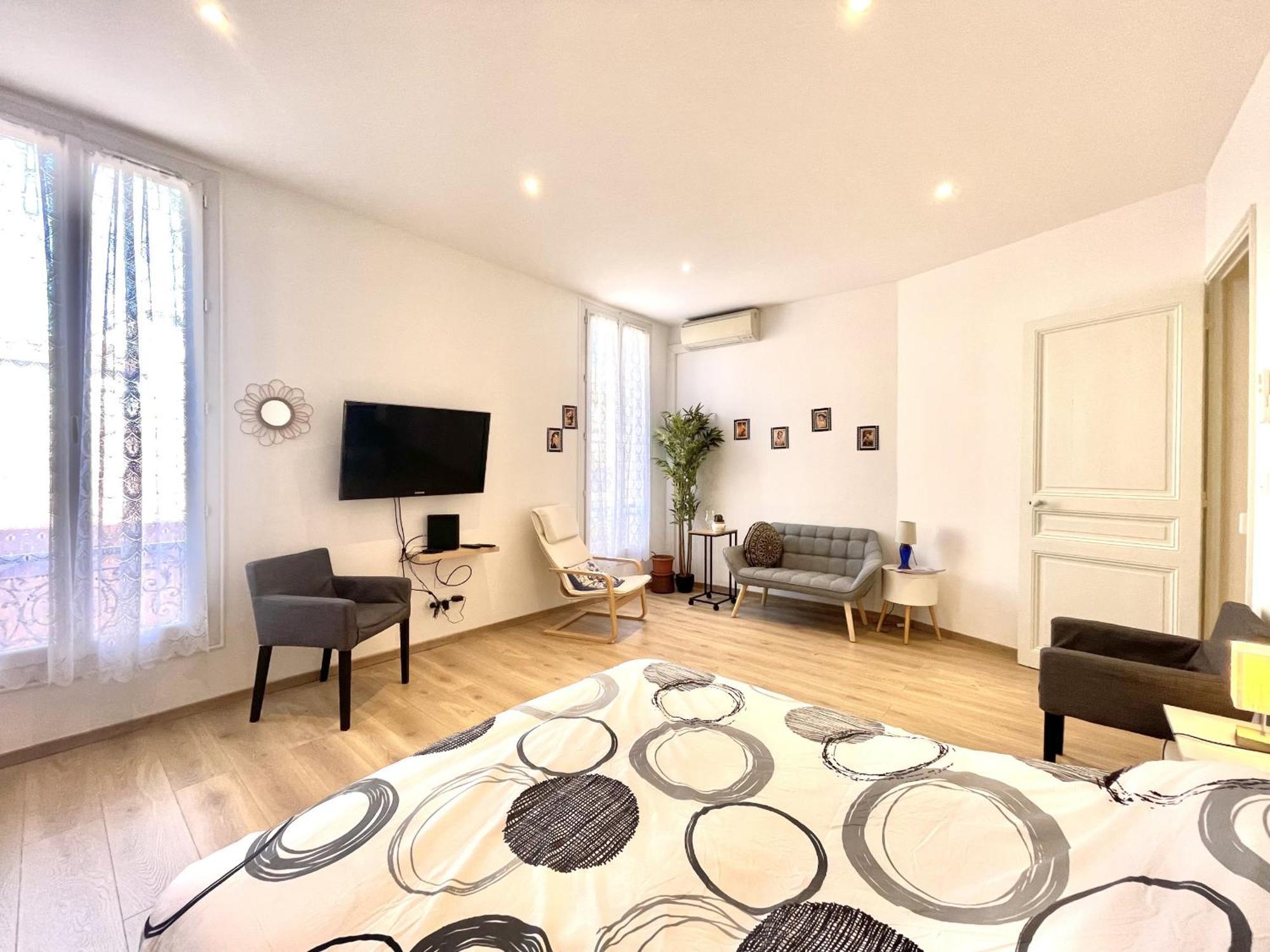 Woody Old Town By Welcome To Appartement Cannes